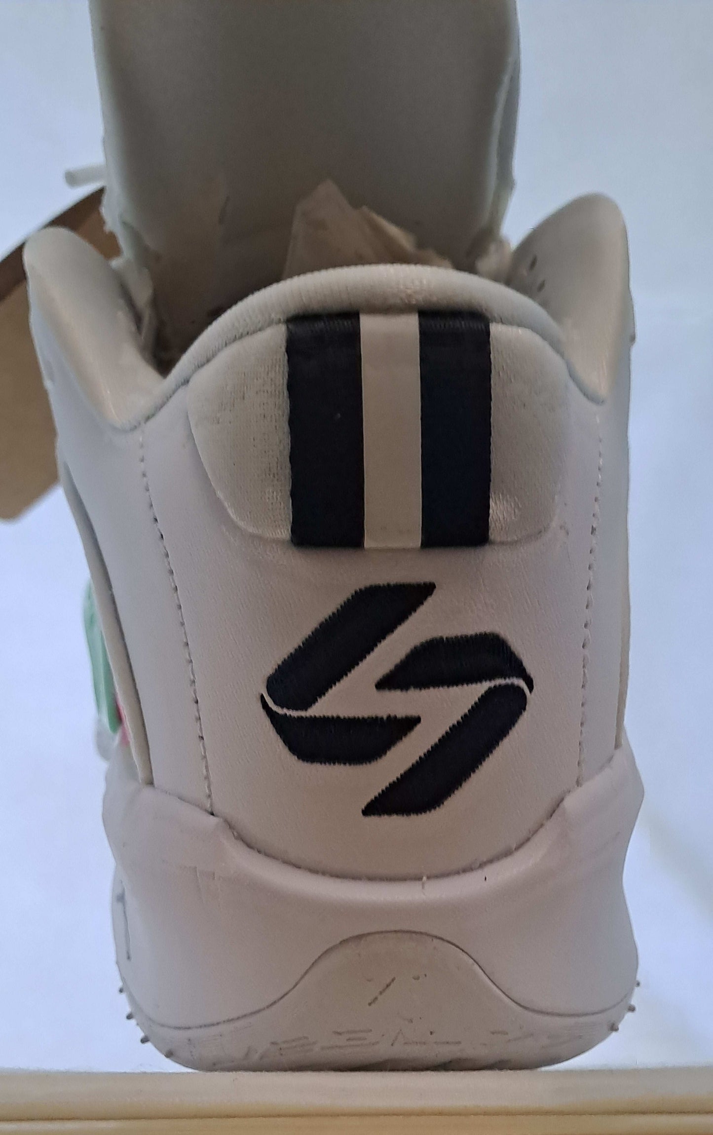 Air Jordan Luka 3 White/Black/Volt Glow – Größe 45 – NEU (ohne OVP-Deckel)