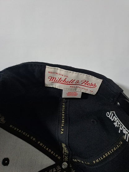 Vintage Lakers Back-to-Back Champions 87/88 Snapback – Purple/Yellow – NBA Retro Cap