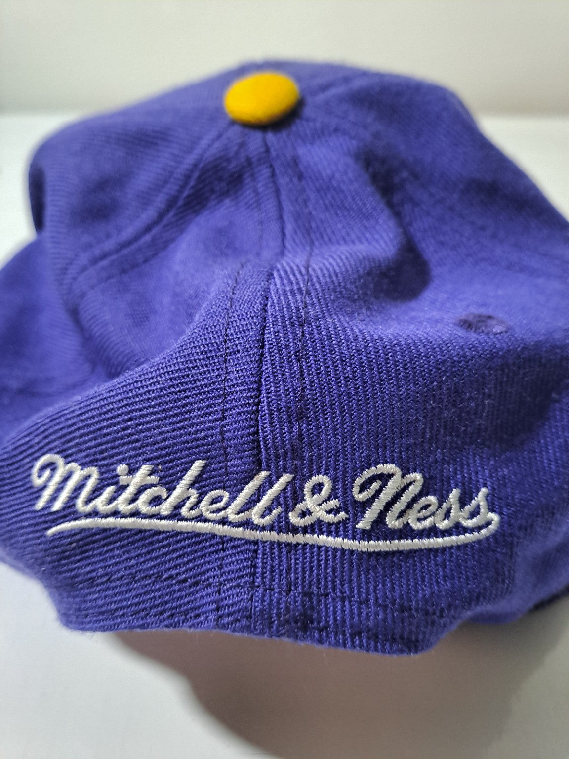 Vintage Lakers Back-to-Back Champions 87/88 Snapback – Purple/Yellow – NBA Retro Cap