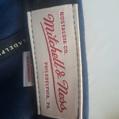 Mitchell & Ness Cleveland Cavaliers Snapback – Navy