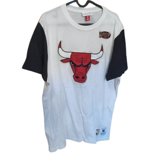 Chicago Bulls HWC T-Shirt (M) – Mitchell & Ness