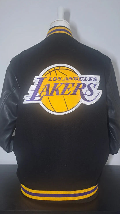 Los Angeles Lakers Varsity Jacket by New Era | Größe S | Top Zustand | Selten in Europa