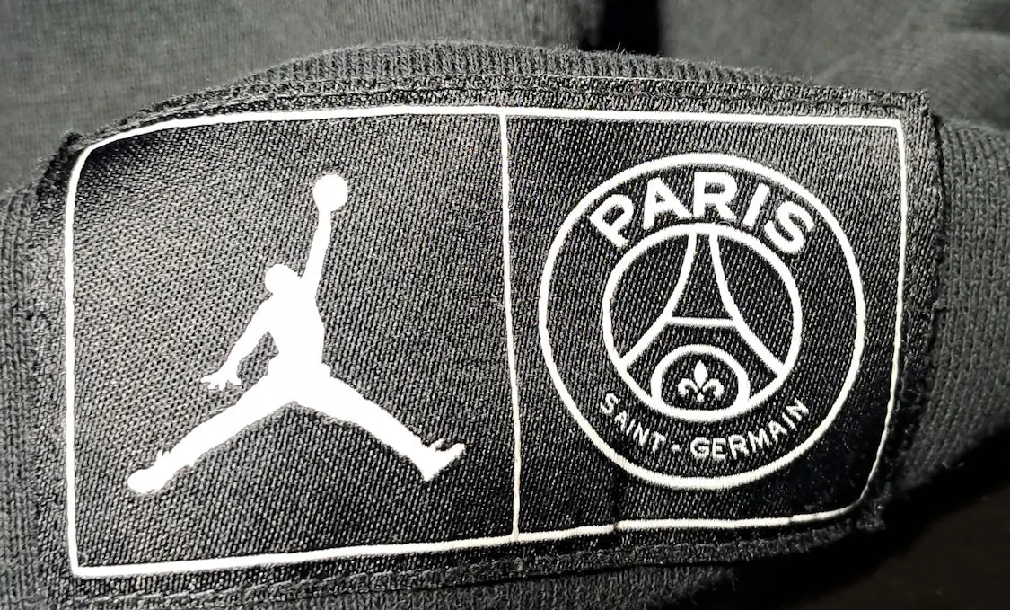 Jordan x PSG Hoodie Schwarz | Größe XXL | Offizielles Paris Saint-Germain x Jordan Produkt