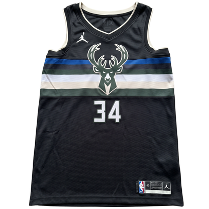 Giannis Antetokounmpo #34 Milwaukee Bucks Trikot – Jordan Statement Edition Swingman NBA Jersey Gr. 40 (M)