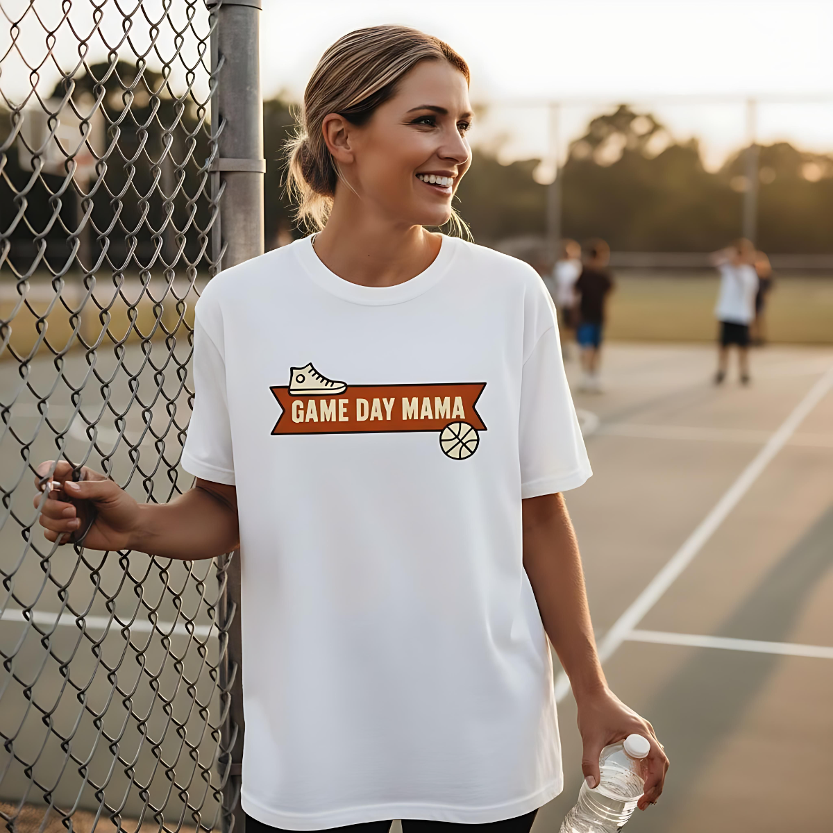 Game Day Mama T-Shirt – Retro Basketball Shirt für stolze Mütter | CourtKings Organic Streetwear