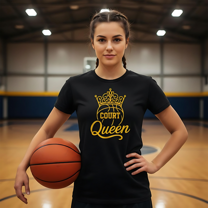 Court Queen T-Shirt – Goldene Krone Basketball Design | Organic Women Streetwear von CourtKings