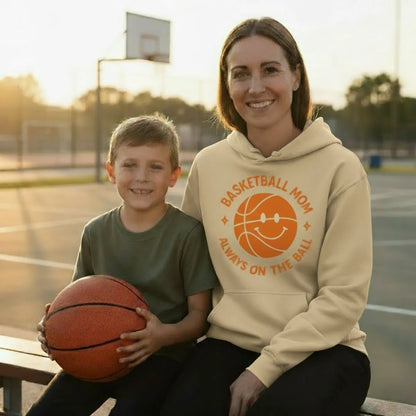 Basketball Mom Hoodie – Always on the Ball | Nachhaltiger Bio-Hoodie von CourtKings