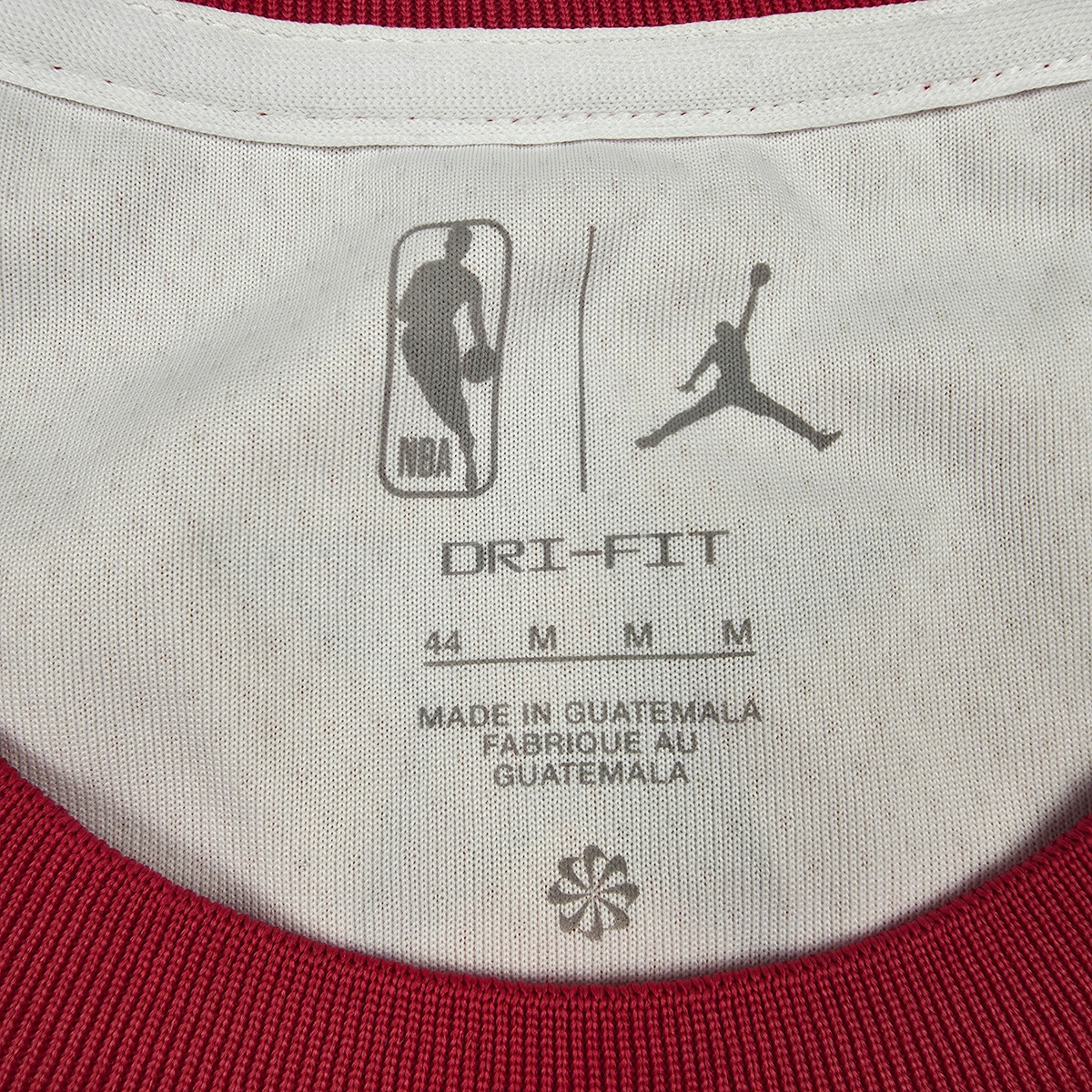 NBA All-Star 2023 LeBron James #6 Trikot – Jordan Swingman All-Star Edition (rot/gelb) – Gr. M (44)