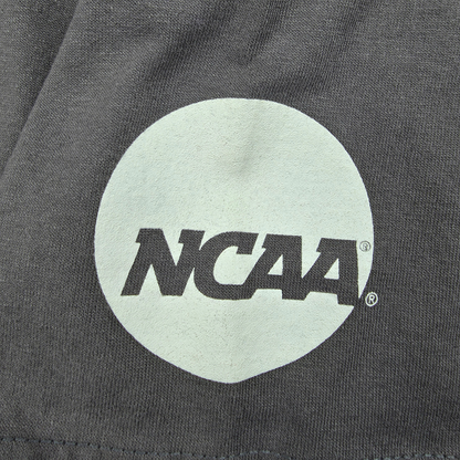 UConn Huskies Hoop U Coaches Clinic T-Shirt – Hanes (grau) – Gr. M