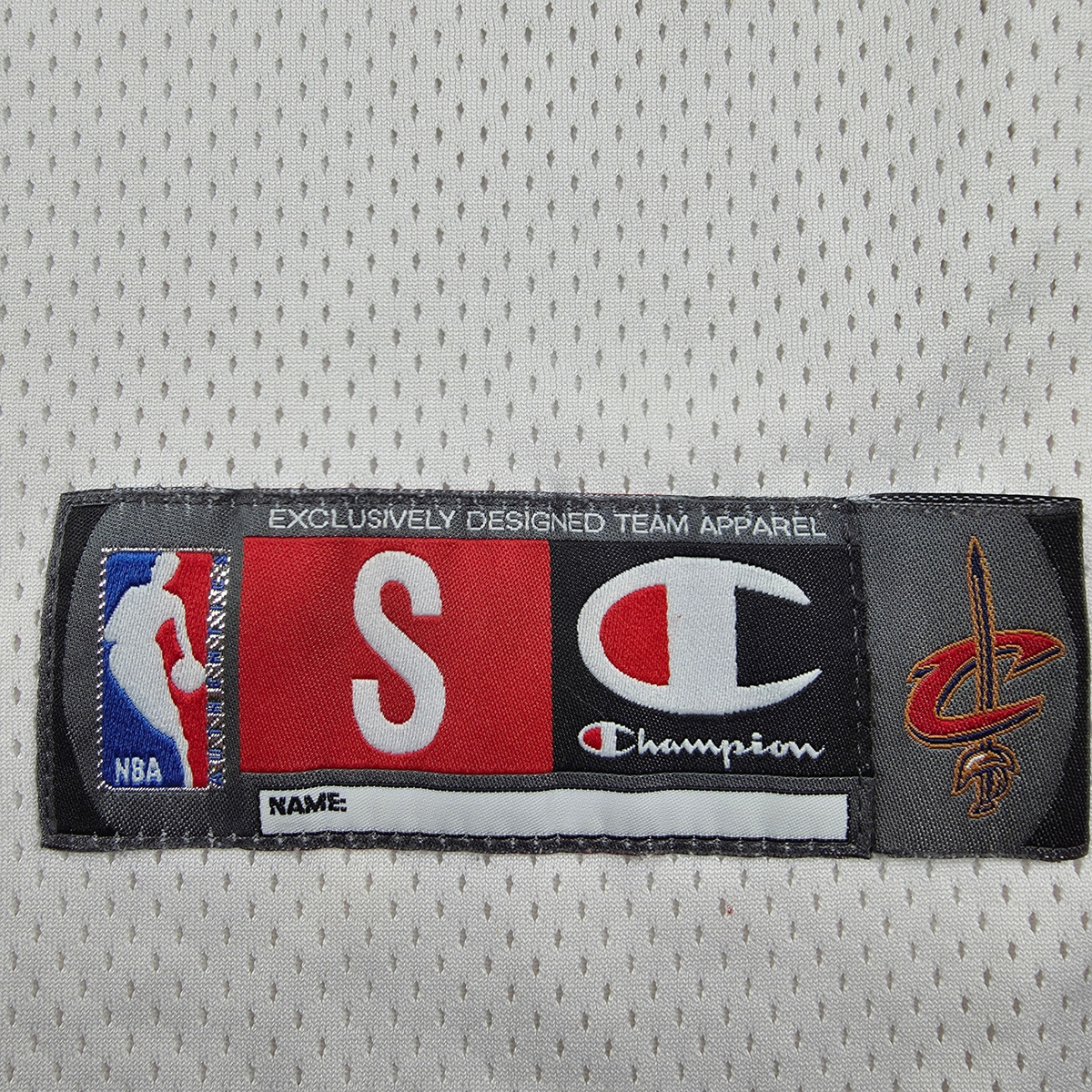 Cleveland Cavaliers LeBron James #23 Trikot – Champion (weiß) – Gr. S