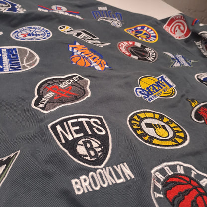 Jeff Hamilton Racing Collection NBA Patch Jacket – Vintage Multi Team Herren XL | Unikat