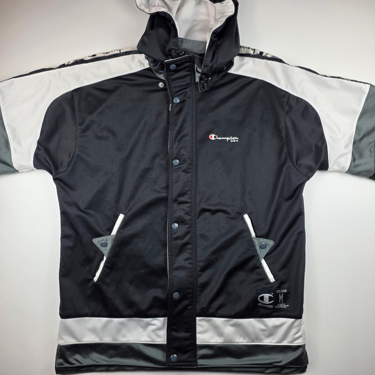 Champion USA Kapuzenjacke – Vintage (schwarz/weiß) – Gr. M