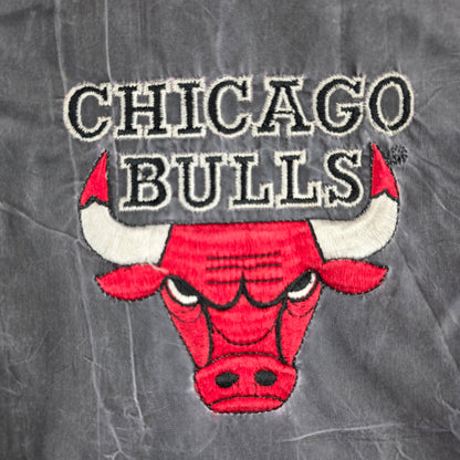Chicago Bulls Kapuzen-Jacke – Starter Vintage 90s (rot/grau) – Gr. L