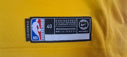 Nike Los Angeles Lakers #8 Kobe Bryant Swingman Jersey – Vintage Gelb Herren S | Secondhand